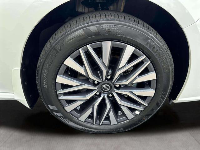 new 2025 Nissan Altima car, priced at $30,873