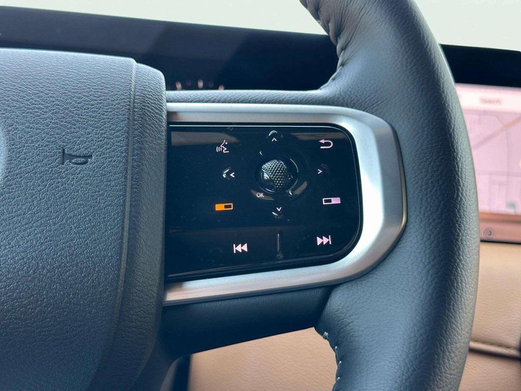 new 2025 Nissan Armada car, priced at $64,459