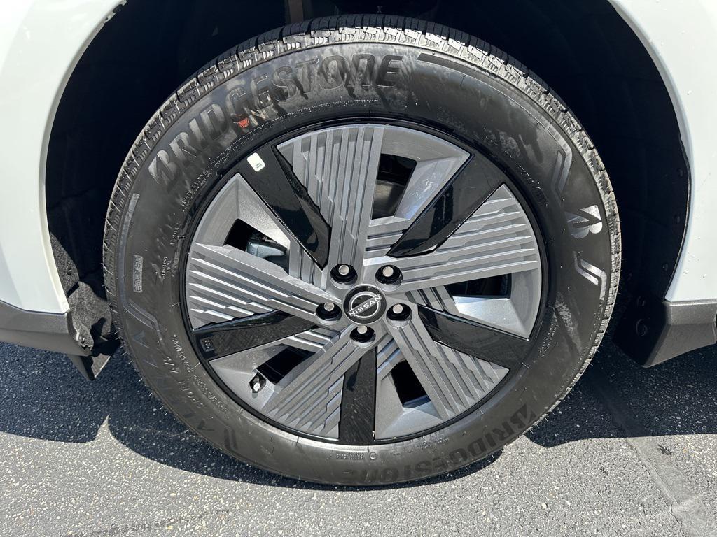 new 2025 Nissan Murano car, priced at $46,215