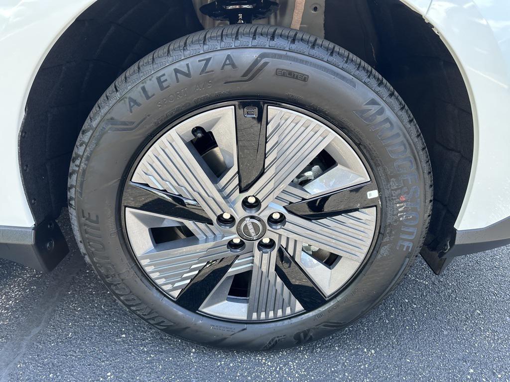 new 2025 Nissan Murano car, priced at $46,215
