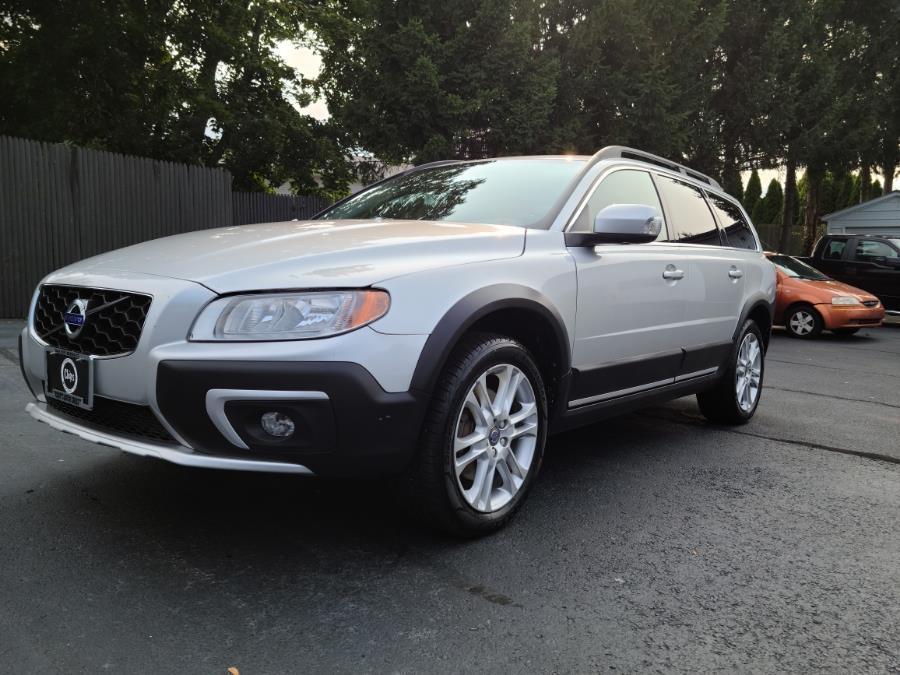 used 2016 Volvo XC70 car, priced at $13,490