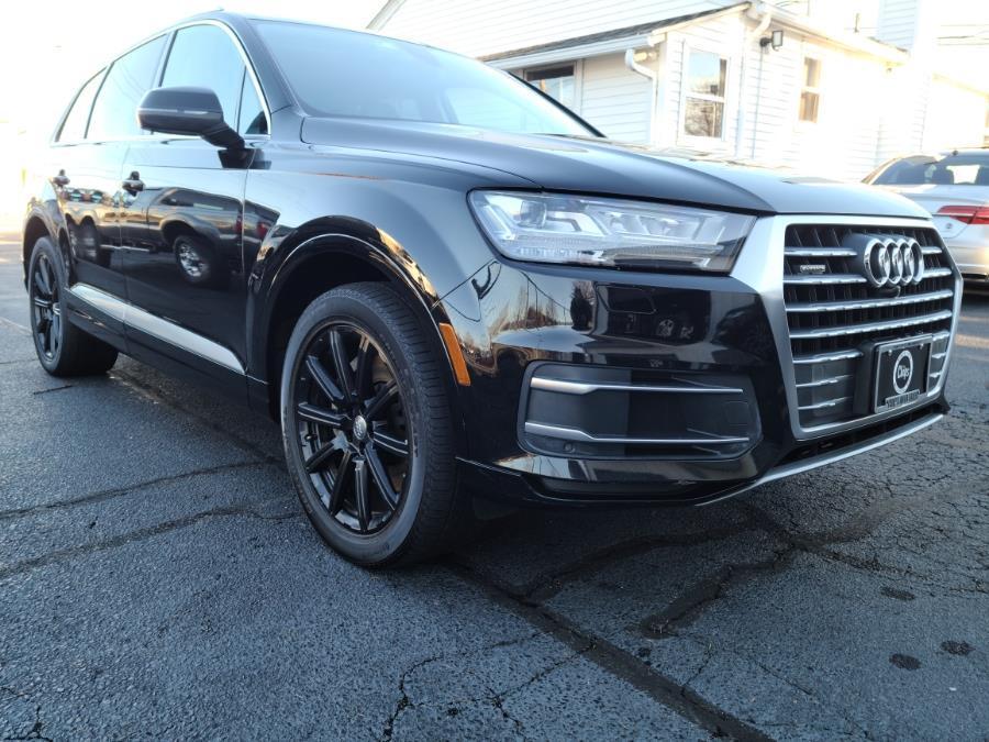 used 2019 Audi Q7 car, priced at $18,990