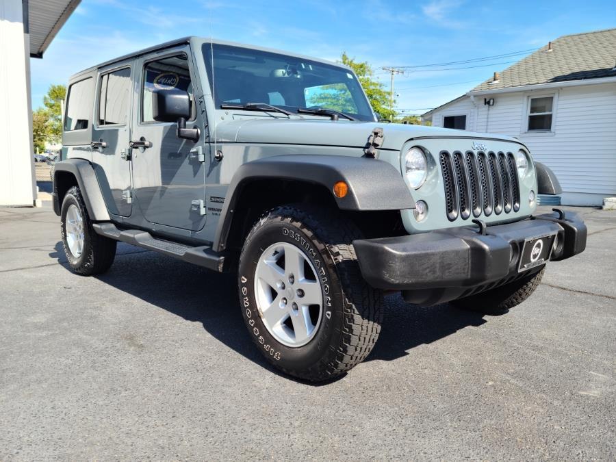 used 2015 Jeep Wrangler Unlimited car, priced at $18,990