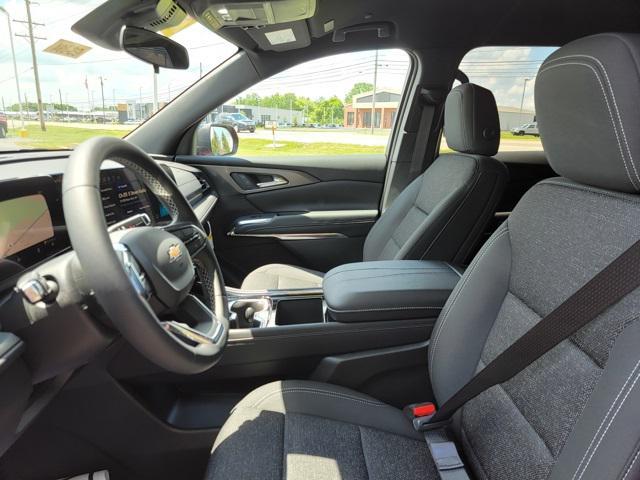 new 2025 Chevrolet Traverse car, priced at $44,009