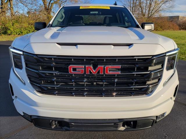 new 2025 GMC Sierra 1500 car, priced at $54,425