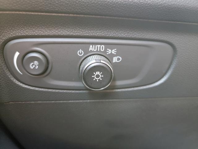 used 2022 Buick Envision car, priced at $26,946
