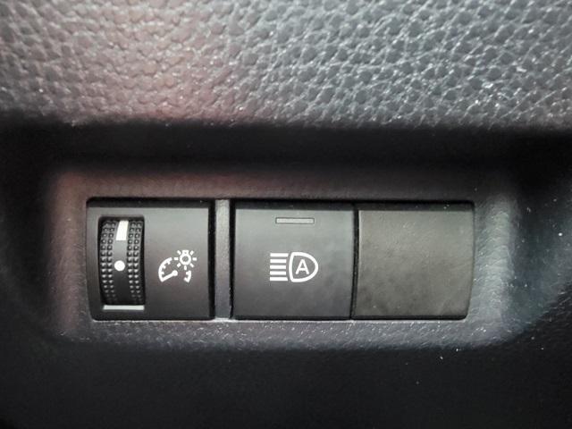 used 2019 Toyota RAV4 car, priced at $23,554
