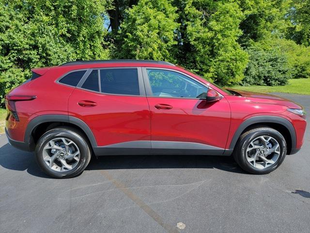 new 2025 Chevrolet Trax car, priced at $25,080