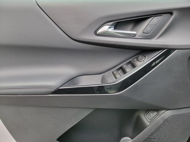 new 2026 Chevrolet Equinox car, priced at $31,305