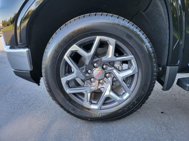 new 2026 GMC Sierra 1500 car, priced at $59,044