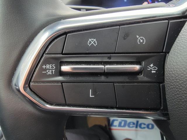 used 2025 Chevrolet Traverse car, priced at $35,874