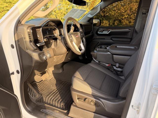used 2023 GMC Sierra 1500 car, priced at $41,633