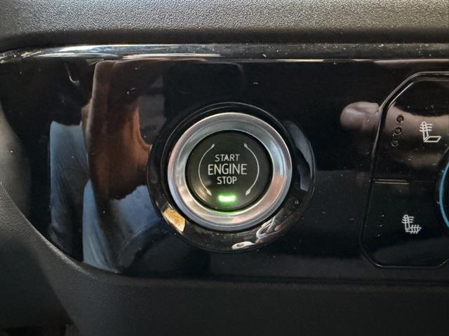 used 2023 GMC Sierra 1500 car, priced at $41,633