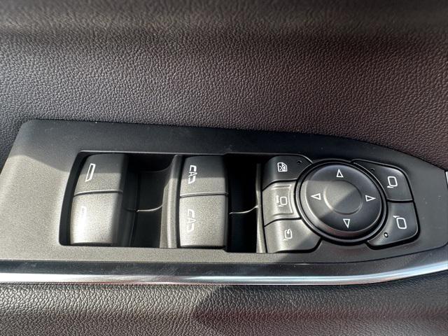 new 2025 GMC Sierra 2500 car, priced at $60,386