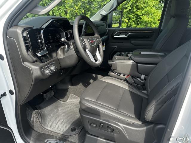 new 2025 GMC Sierra 2500 car, priced at $60,386