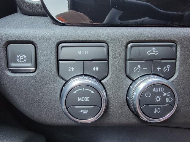new 2025 GMC Sierra 1500 car, priced at $42,495