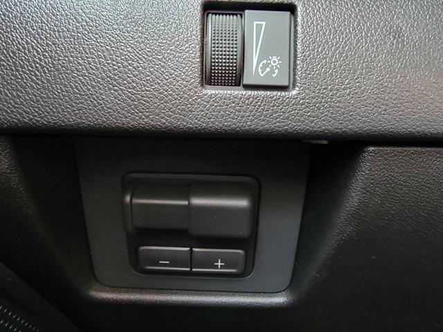 new 2026 Chevrolet Colorado car, priced at $34,990