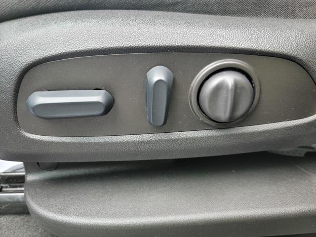 used 2022 Chevrolet Equinox car, priced at $21,970