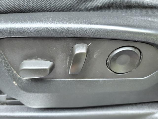 used 2022 Chevrolet Silverado 1500 car, priced at $39,951