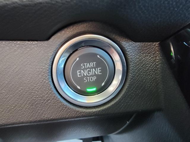 new 2026 Chevrolet Traverse car, priced at $59,385