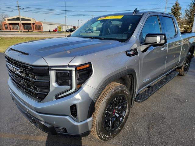 new 2025 GMC Sierra 1500 car, priced at $63,140