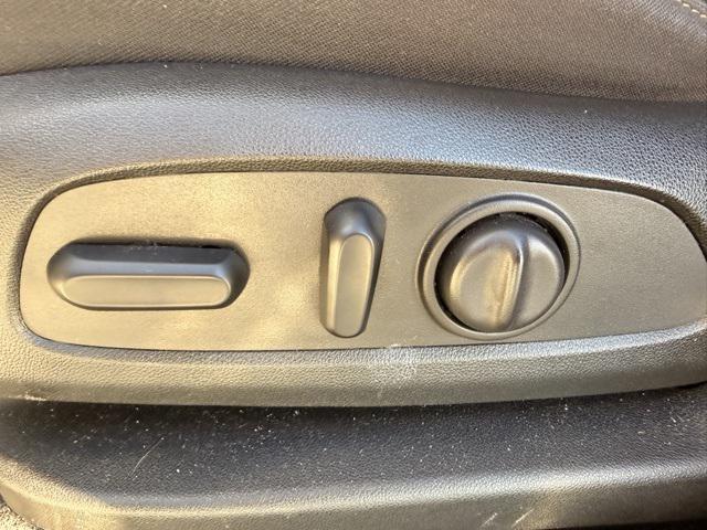 used 2021 Chevrolet Equinox car, priced at $19,532