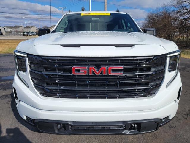 new 2025 GMC Sierra 1500 car, priced at $47,860