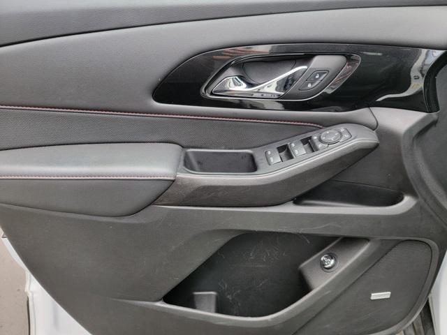 used 2023 Chevrolet Traverse car, priced at $32,925