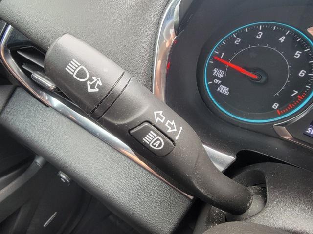 used 2023 Chevrolet Traverse car, priced at $32,925