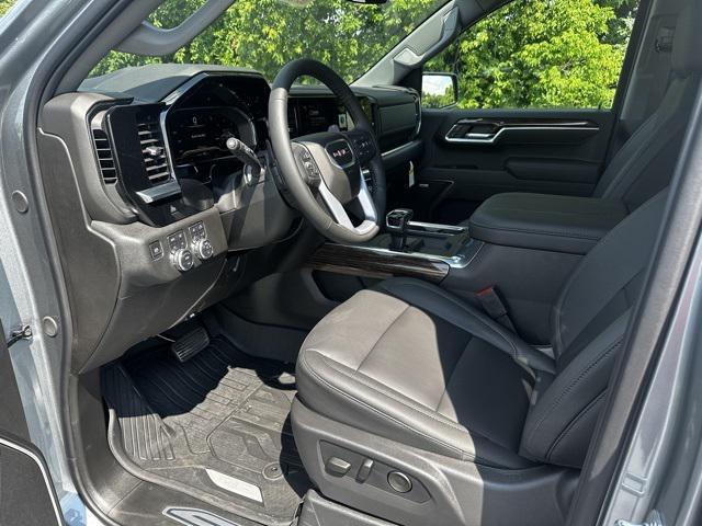new 2025 GMC Sierra 1500 car, priced at $54,795