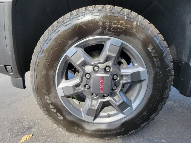 new 2026 GMC Sierra 2500 car, priced at $80,686