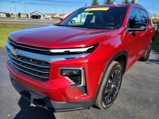 new 2026 Chevrolet Traverse car, priced at $44,115