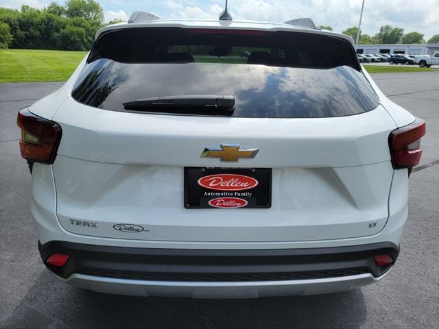 new 2025 Chevrolet Trax car, priced at $25,019