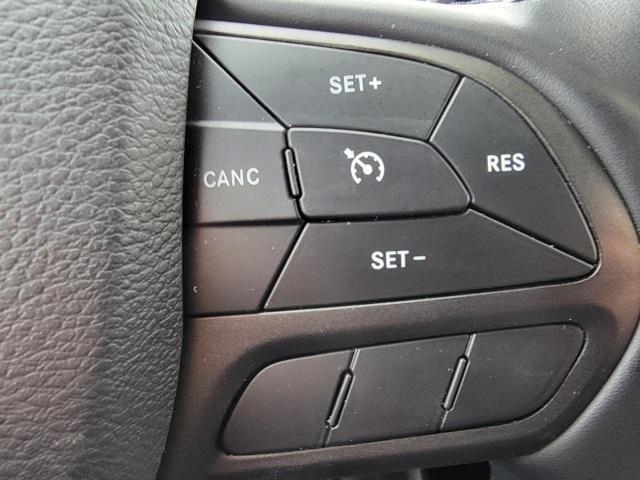 used 2020 Jeep Cherokee car, priced at $22,959