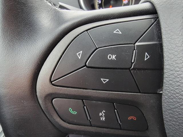 used 2020 Jeep Cherokee car, priced at $22,959