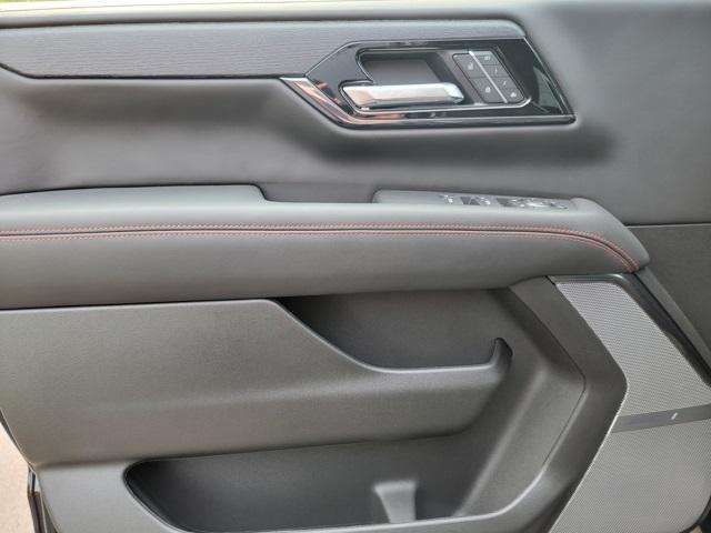 new 2025 GMC Yukon car, priced at $101,387