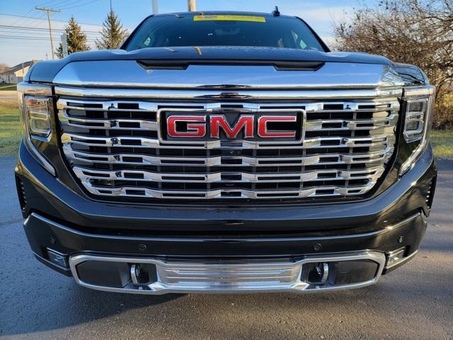 new 2025 GMC Sierra 1500 car, priced at $65,885