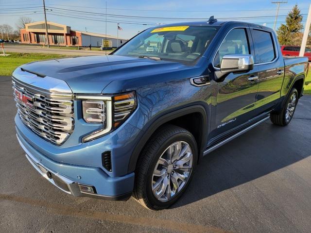 new 2025 GMC Sierra 1500 car, priced at $73,405