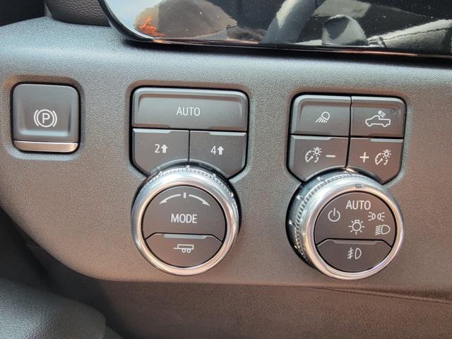 new 2025 GMC Sierra 1500 car, priced at $57,175