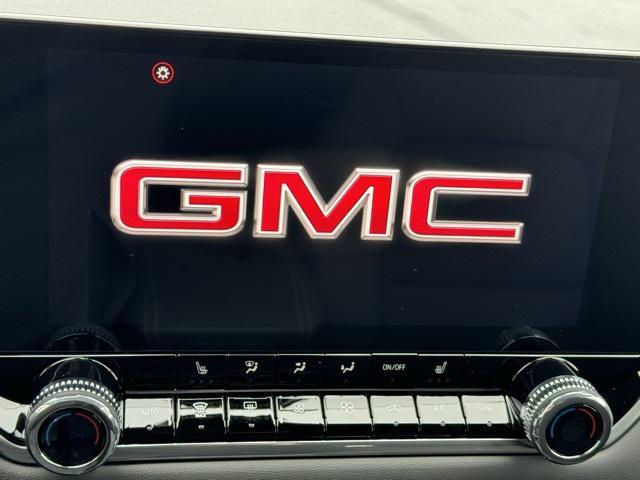 new 2024 GMC Canyon car, priced at $41,104