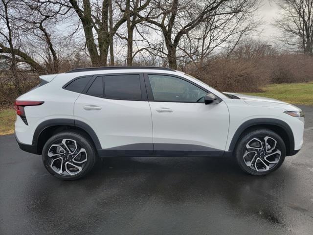 new 2025 Chevrolet Trax car, priced at $26,440