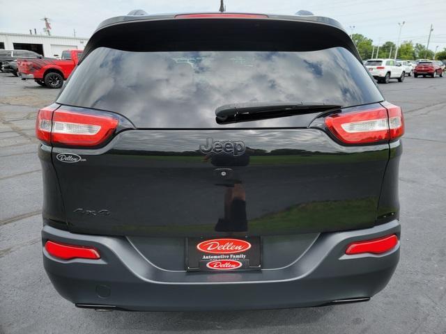 used 2018 Jeep Cherokee car, priced at $13,591