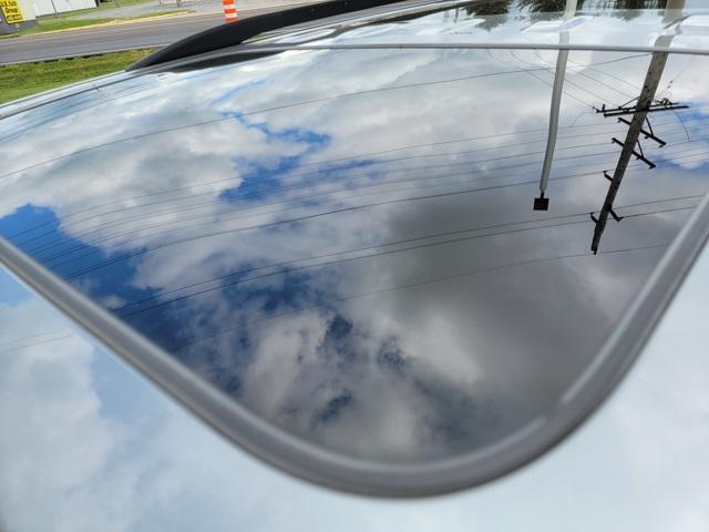 used 2023 Chevrolet Traverse car, priced at $40,993