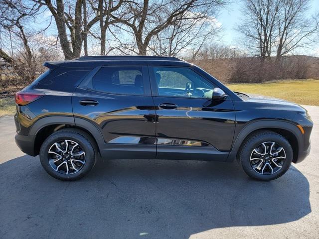 new 2025 Chevrolet TrailBlazer car, priced at $29,485