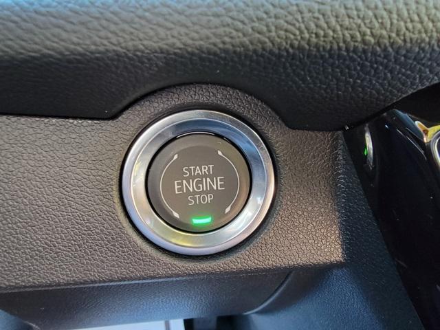 new 2026 Chevrolet Traverse car, priced at $50,560