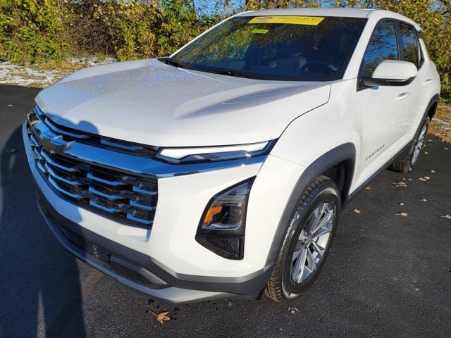 new 2026 Chevrolet Equinox car, priced at $31,870