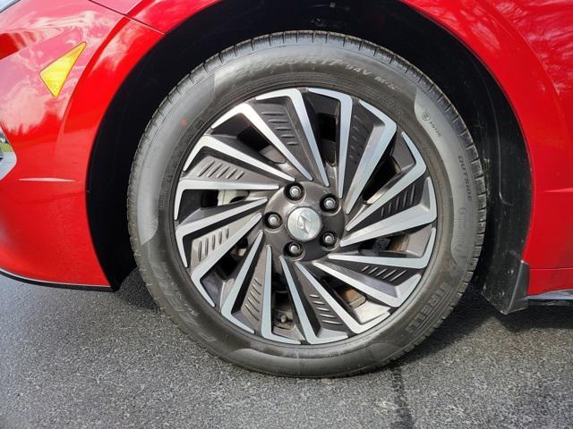 used 2023 Hyundai Sonata Hybrid car, priced at $23,679