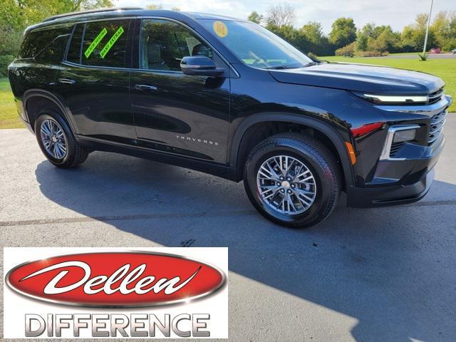 used 2025 Chevrolet Traverse car, priced at $37,911