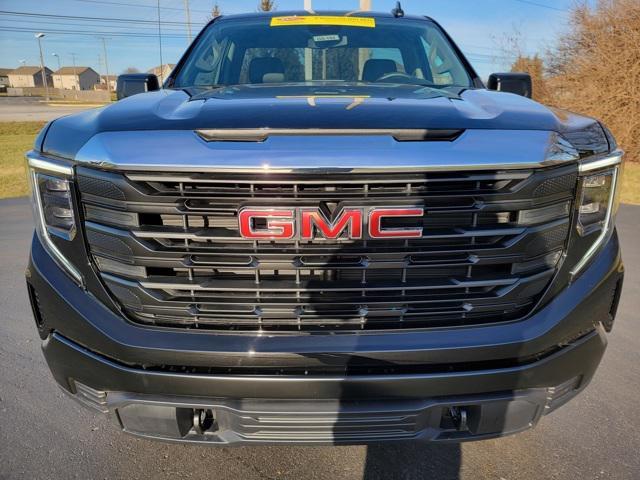 new 2025 GMC Sierra 1500 car, priced at $40,535