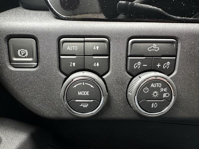 new 2025 Chevrolet Silverado 1500 car, priced at $58,990